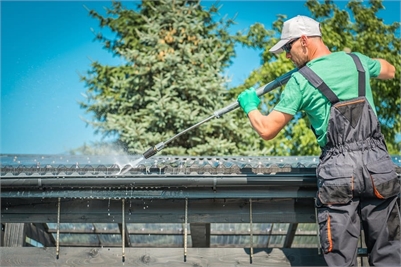 Gutter and Window Cleaning Services in Duxbury MA